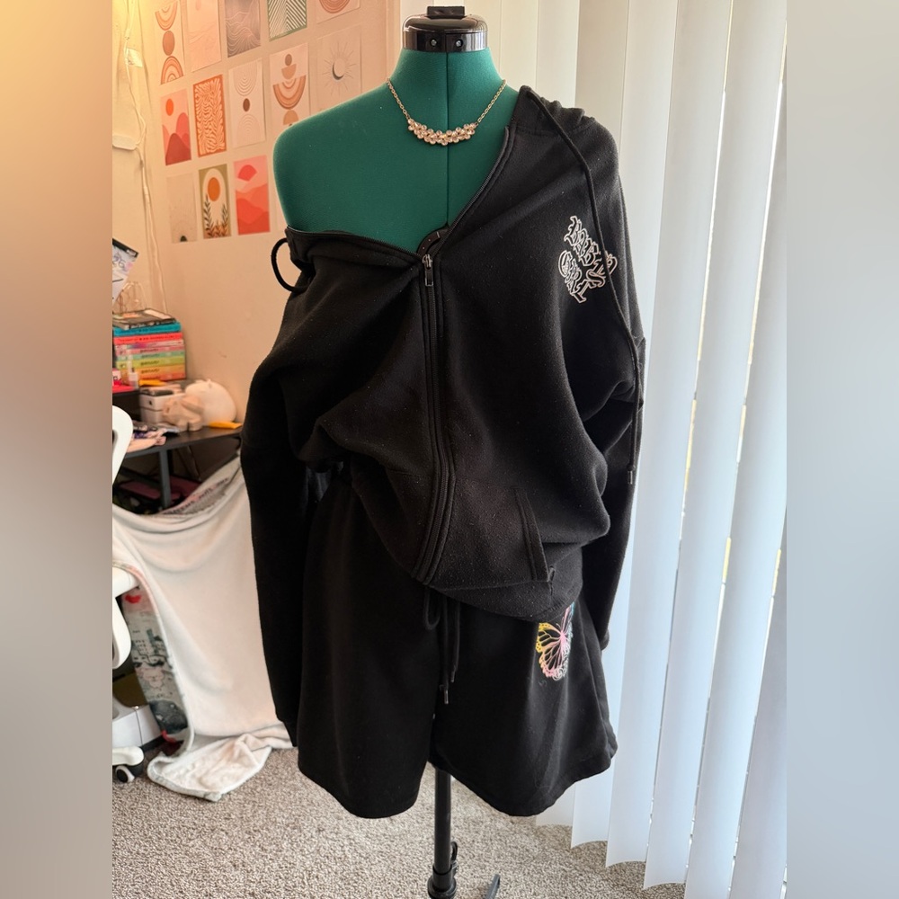 Streetwear Society Black Jacket with Shorts Set
